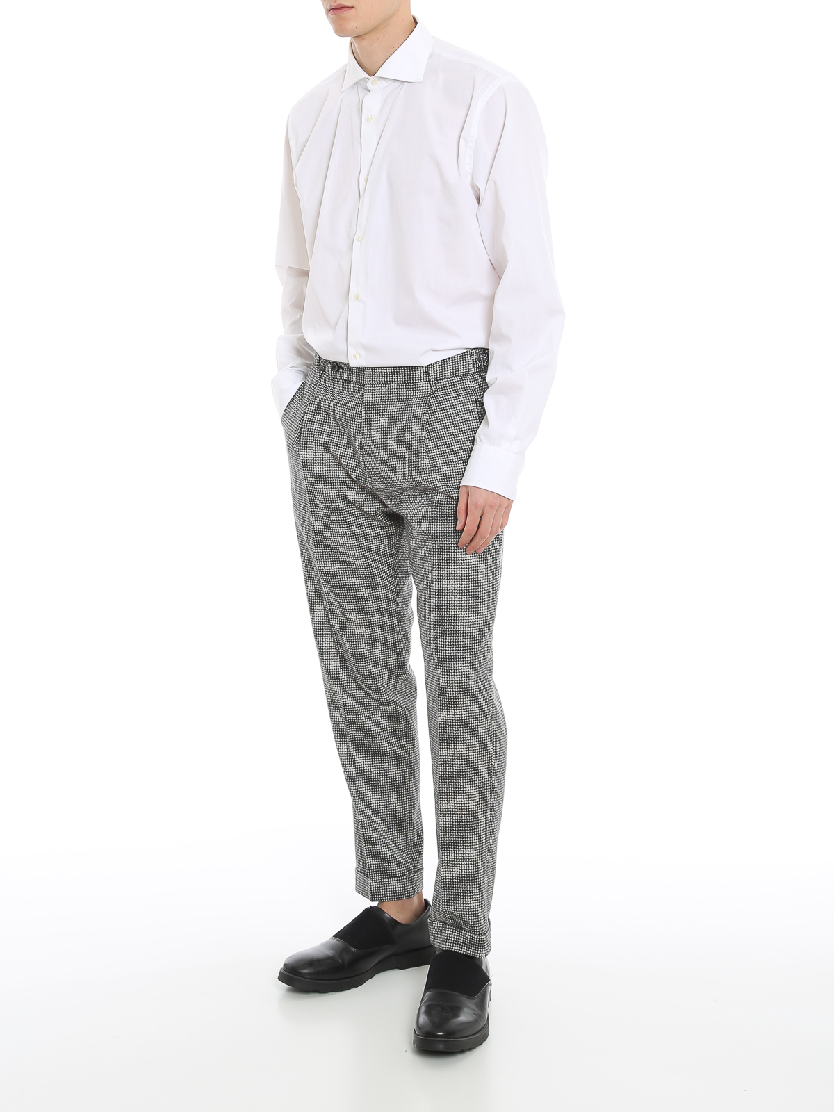 Casual trousers Berwich - Houndstooth patterned pants