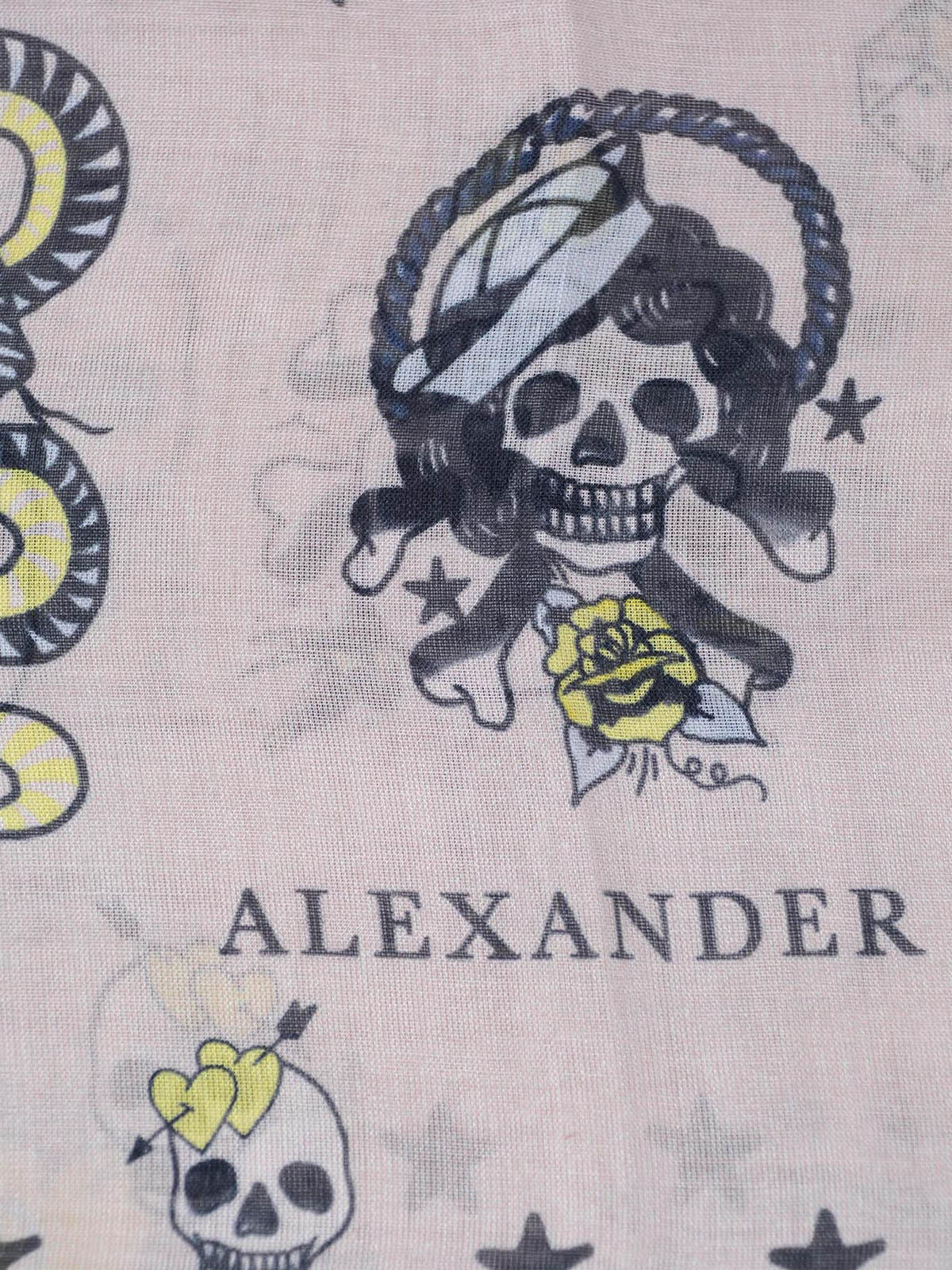 Scarves Alexander Mcqueen - Tattoo print fringed foulard - 4149383943Q6860