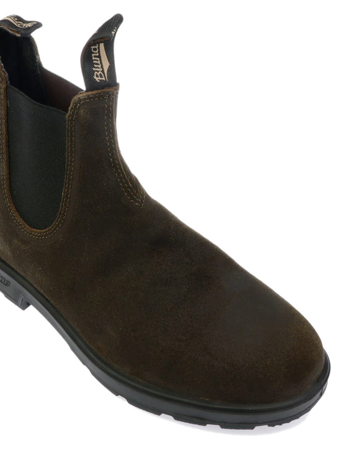 blundstone suede chelsea boots