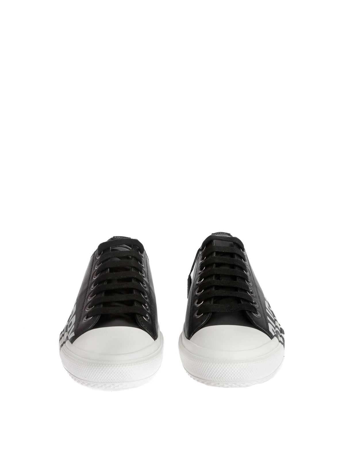 Trainers Burberry - Logo sneakers in black - 8019326