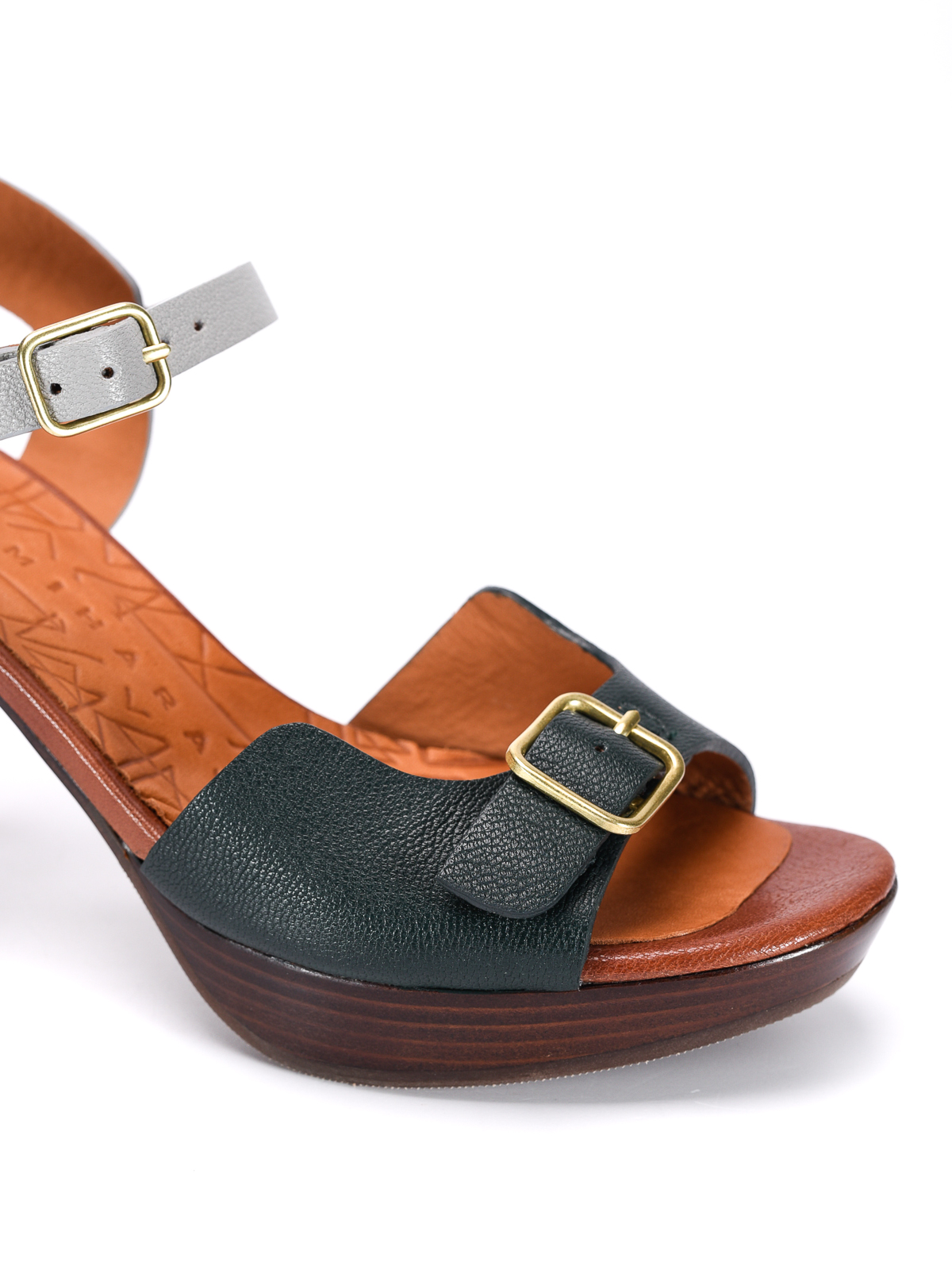 bronze Uredelighed Suradam Sandals Chie Mihara - Denki sandals - DENKI | Shop online at iKRIX