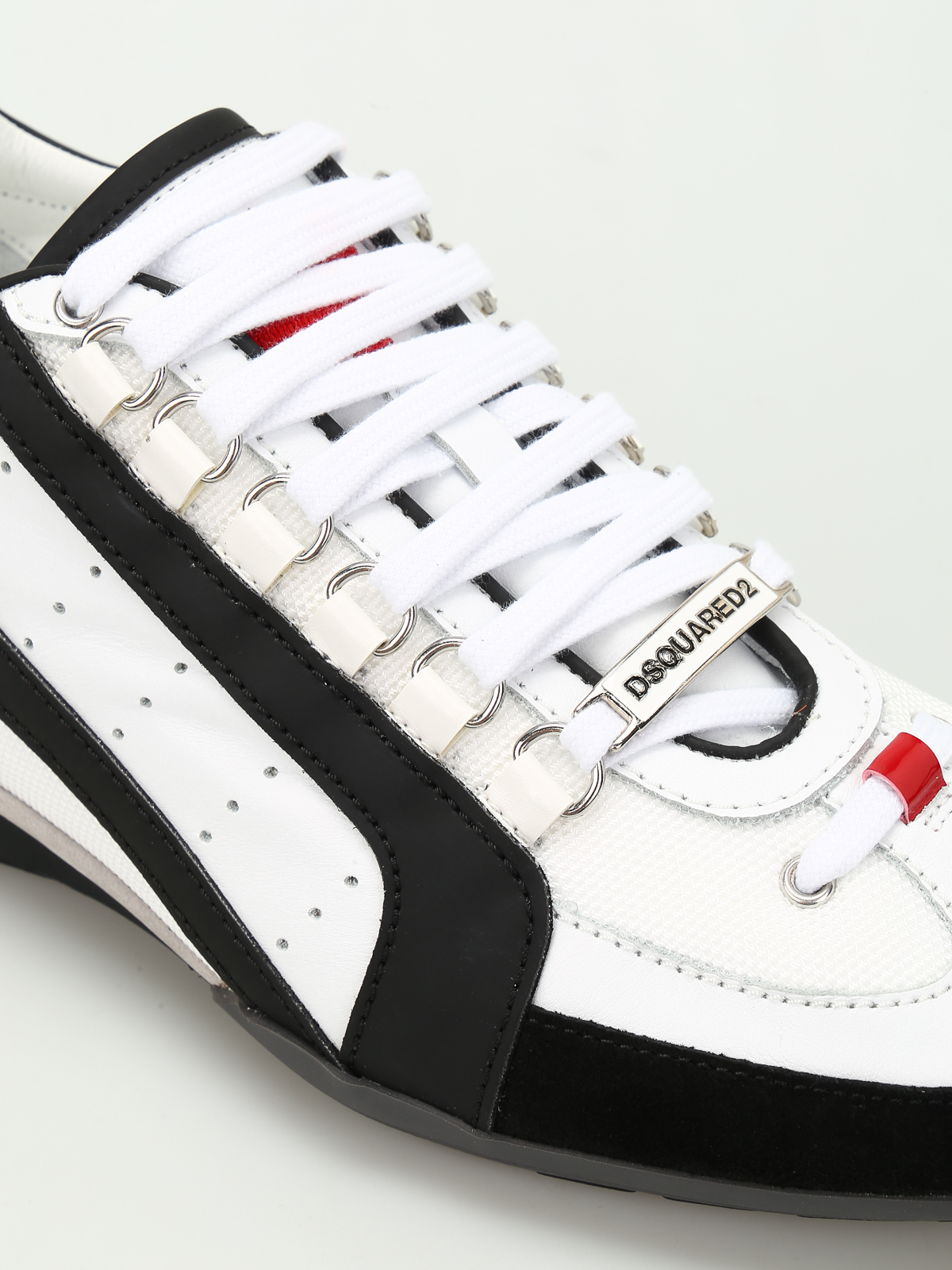 dsquared 551