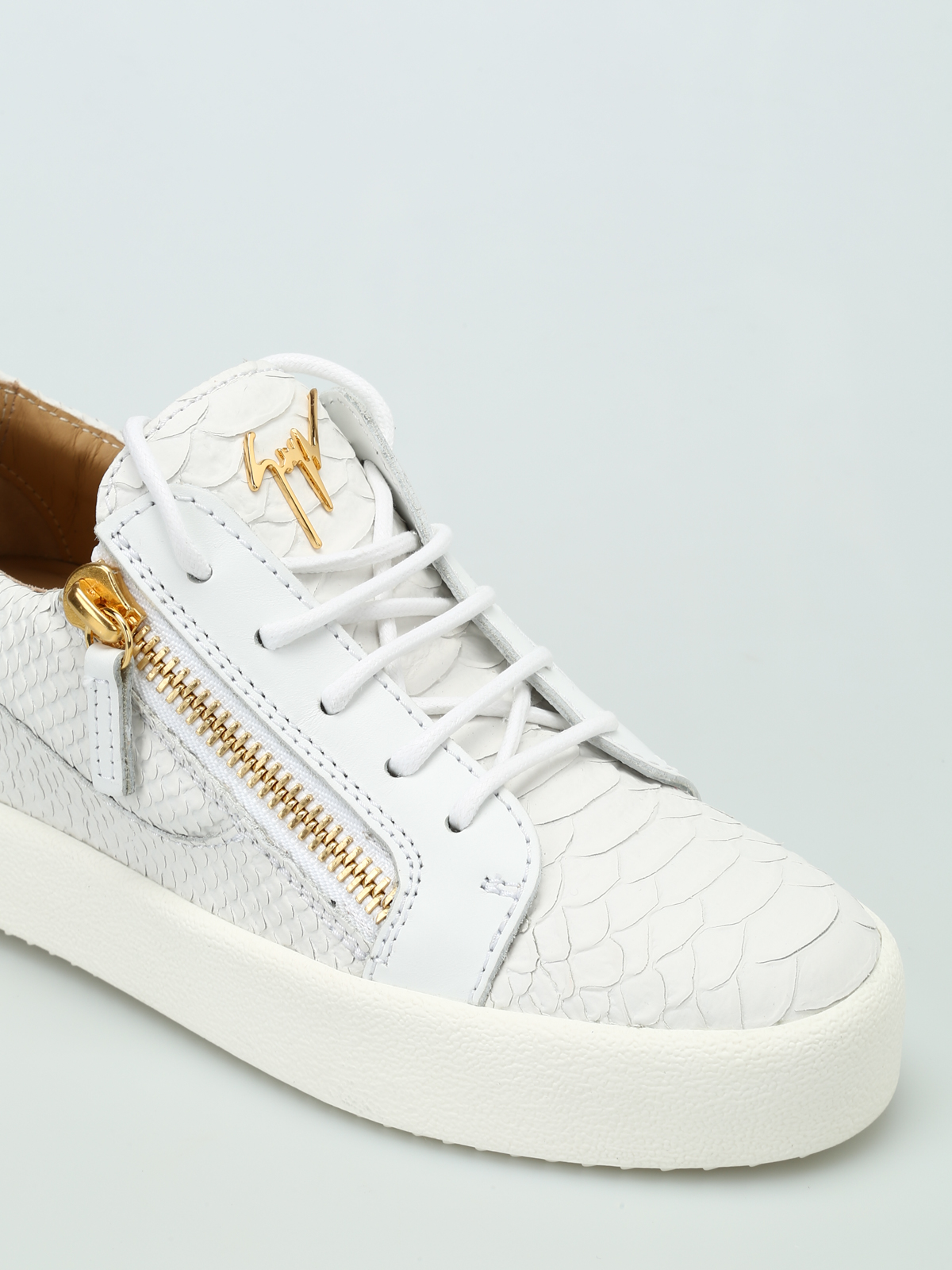 giuseppe zanotti may