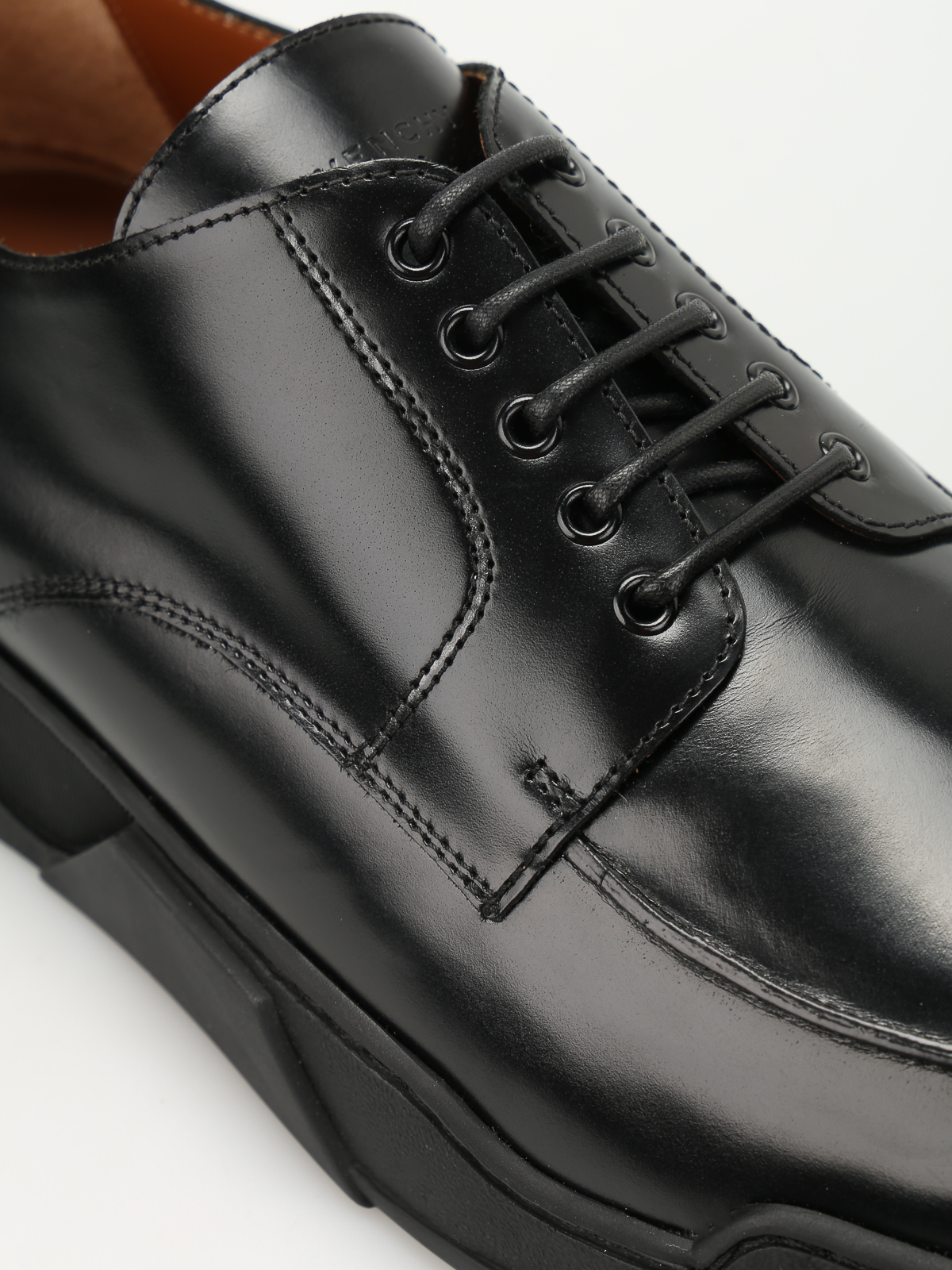 Pelle Stringate Givenchy Derby In Scarpe Deck qTZZgE