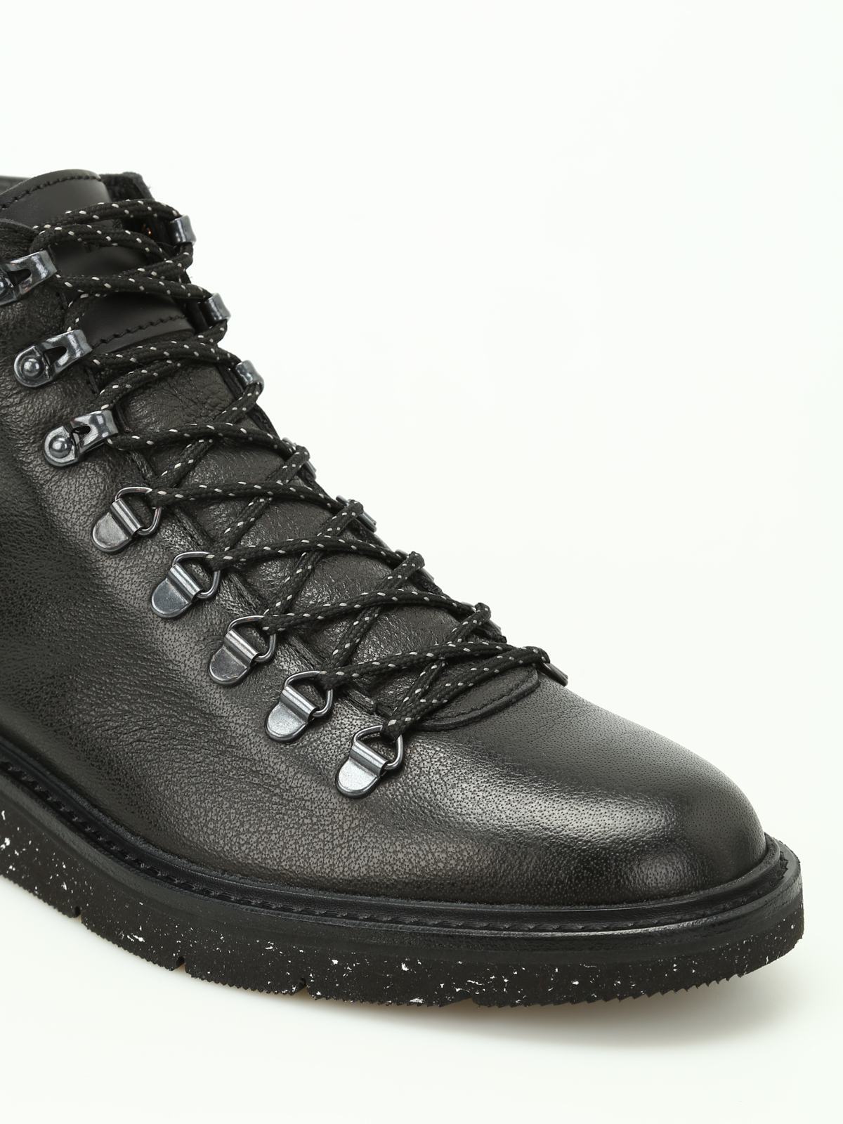 H334 grainy leather hiking boots 