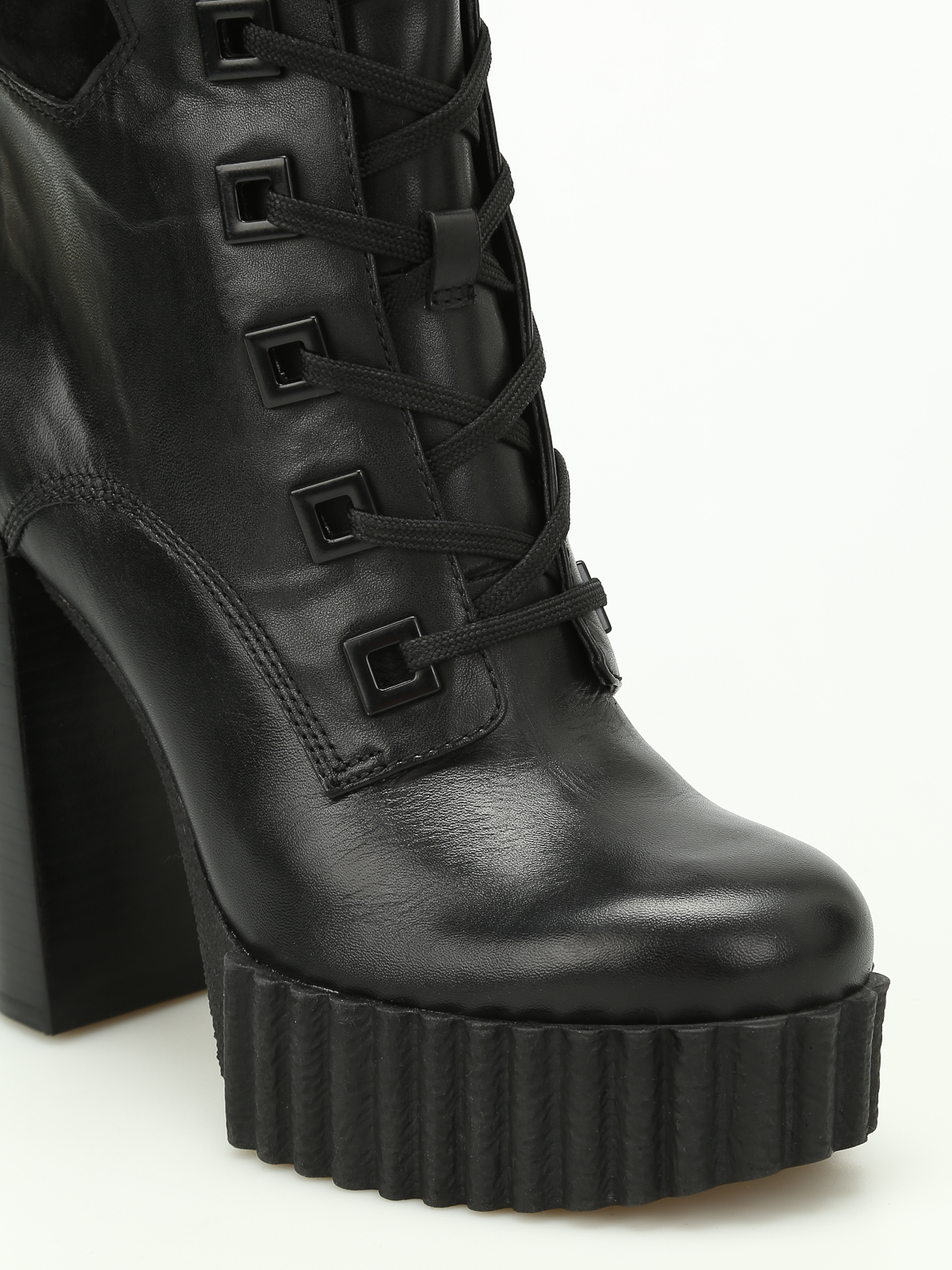 kendall and kylie black ankle boots