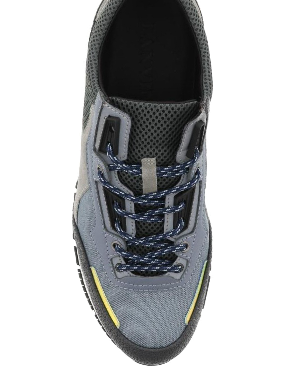 Cross-Trainer mesh and leather sneakers 
