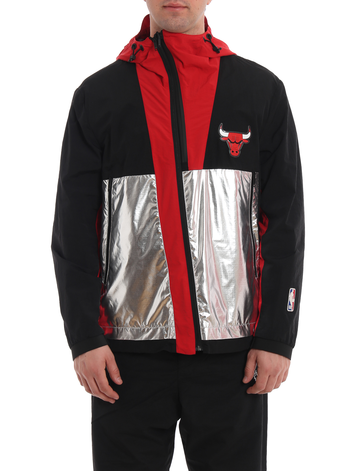 chicago bulls windbreaker jacket
