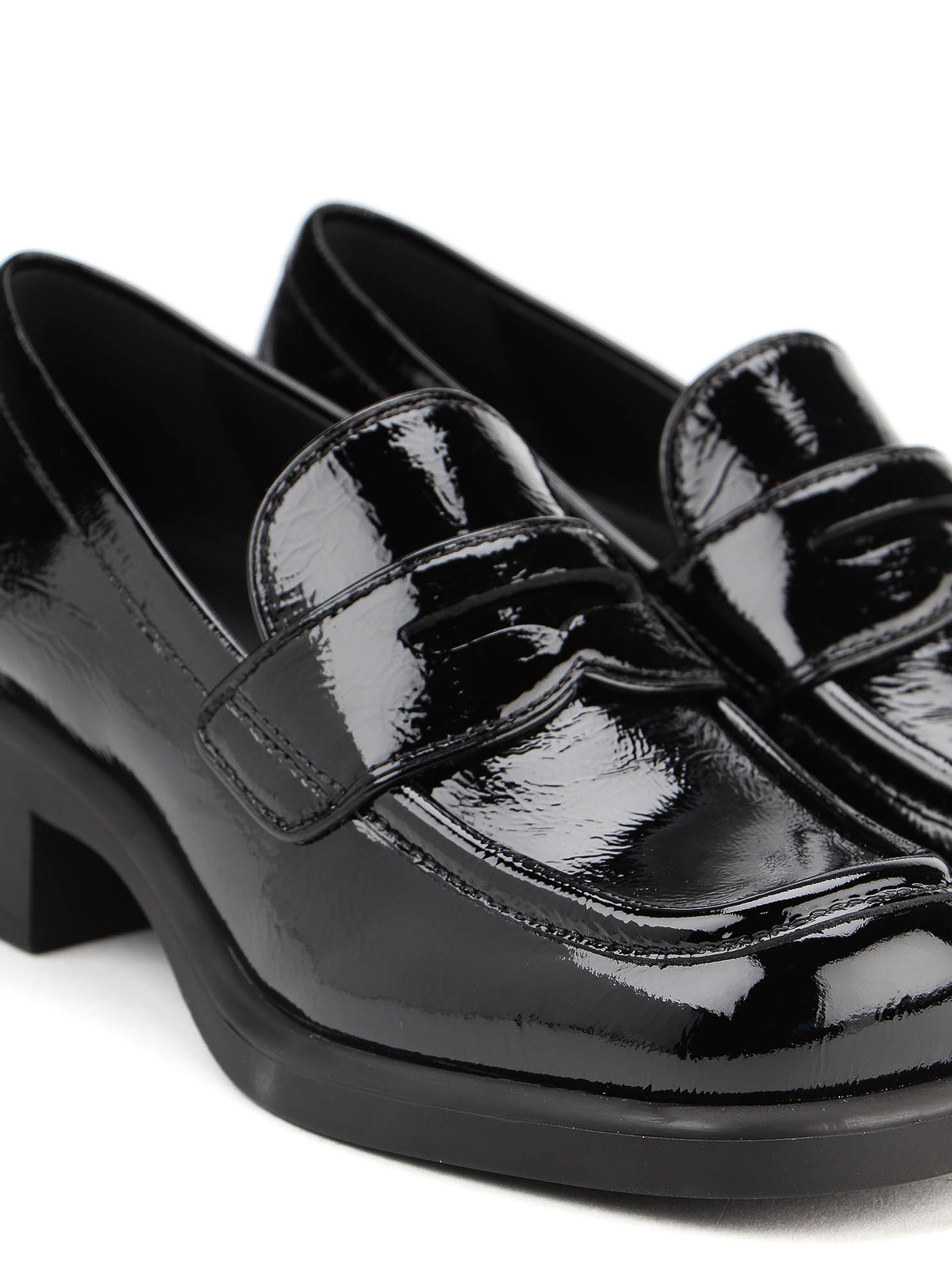 Loafers & Slippers Miu Miu - Patent leather loafers 