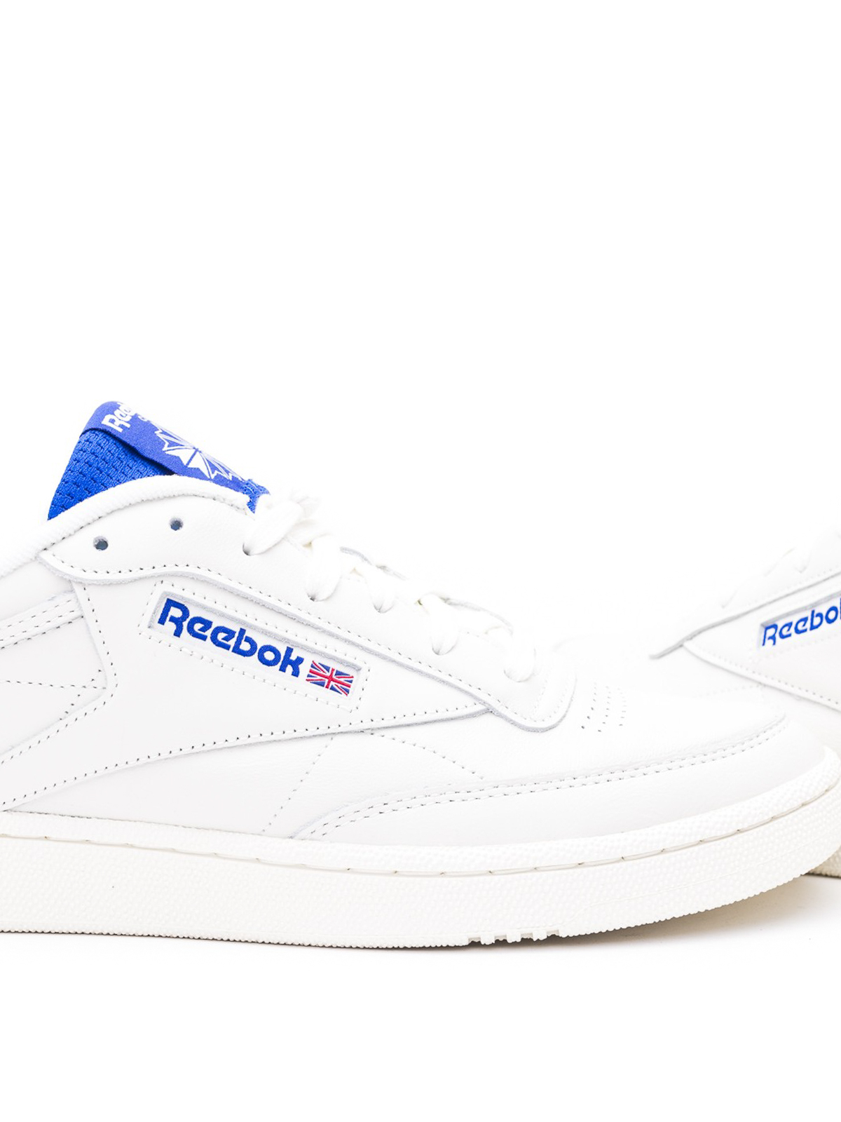 unisex club c 85 sneakers in white & blue