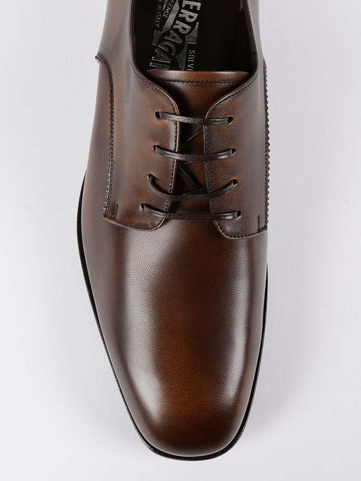 armario Maestro Romper Classic shoes Salvatore Ferragamo - Daniel classic shoes -  02A475001670391MADERA