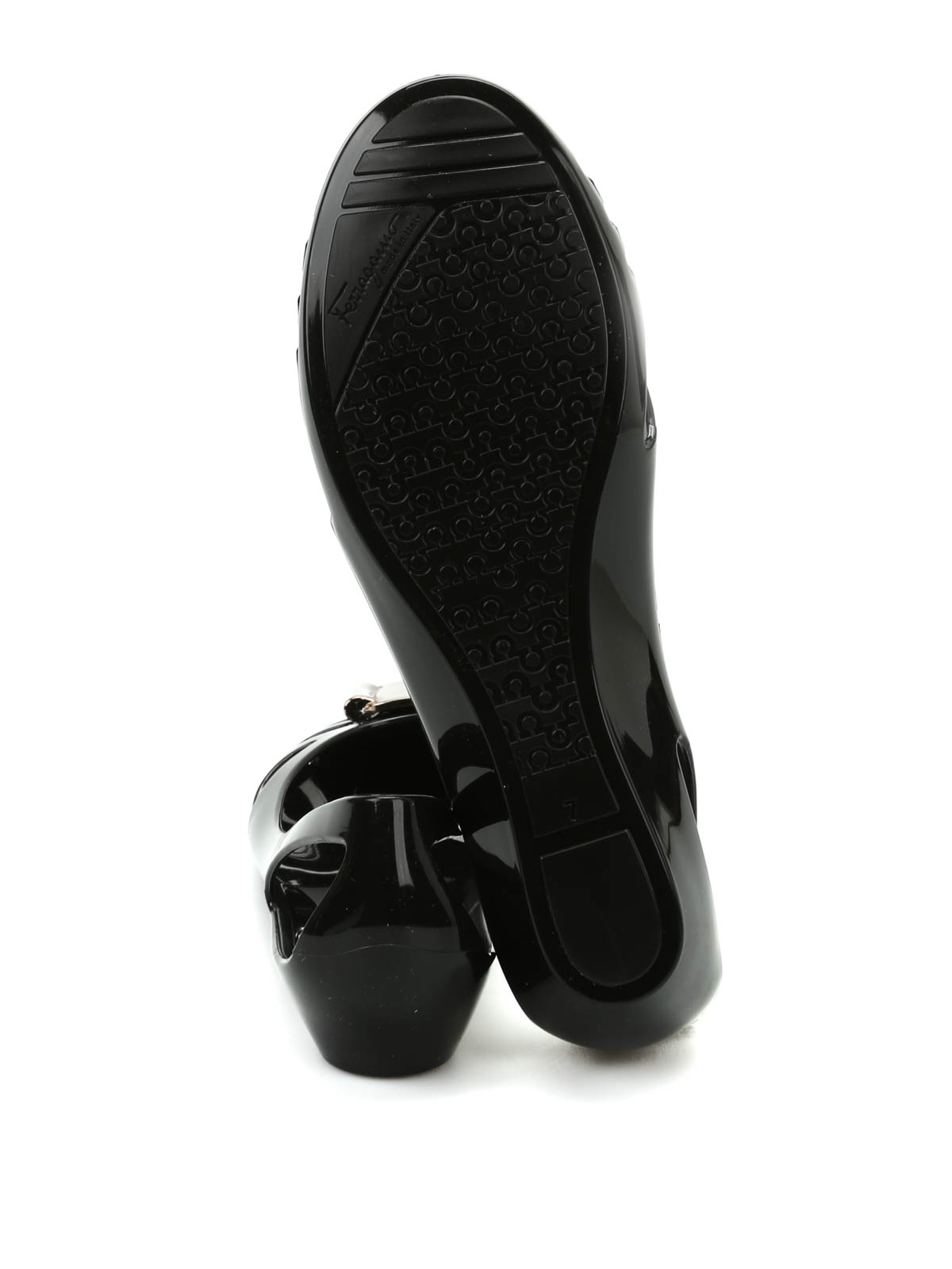 ferragamo bermuda flats