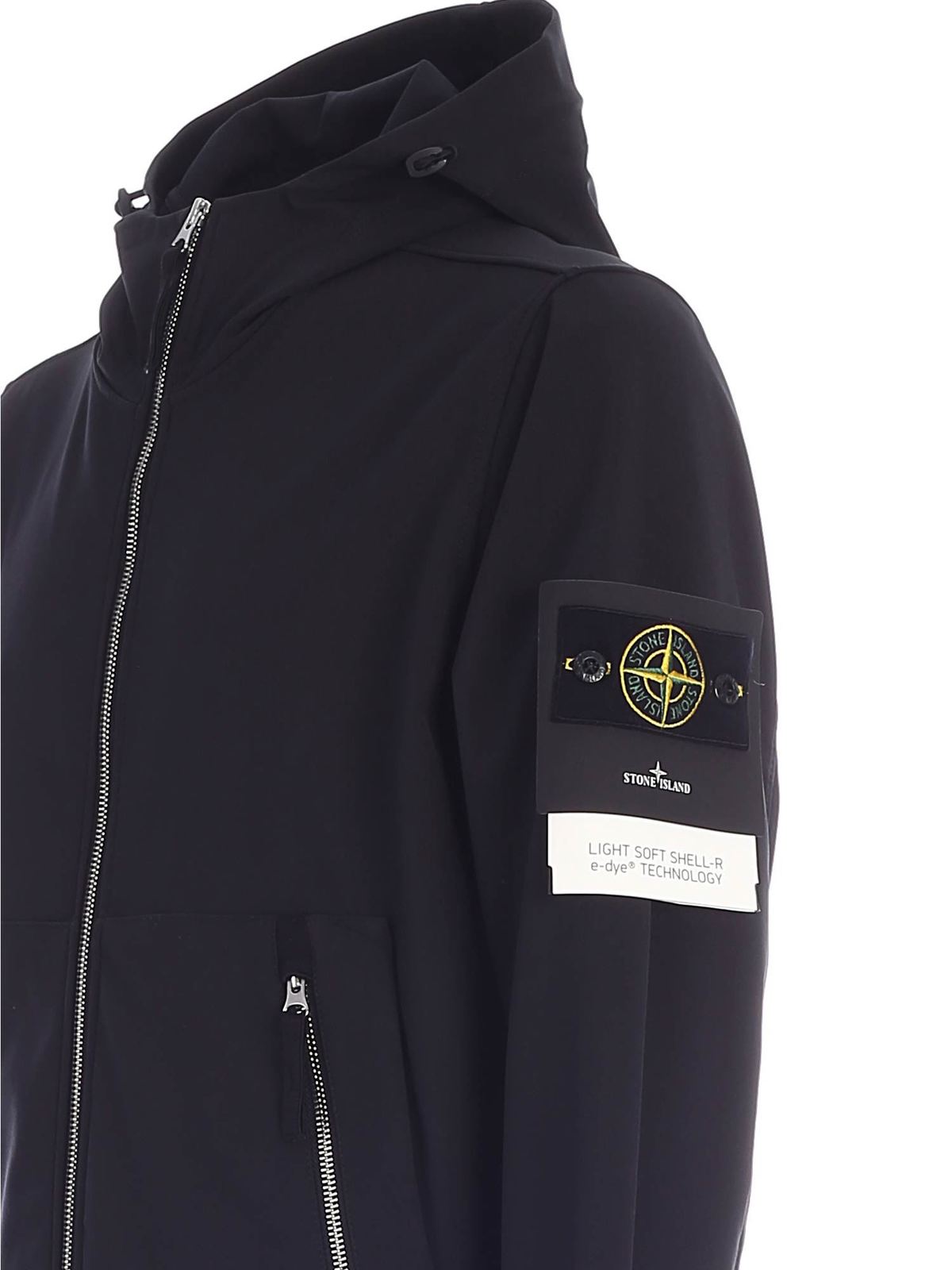 Vast en zeker Anzai visueel Casual jackets Stone Island - Light Soft Shell-R e-dye jacket in black -  741540727V0029