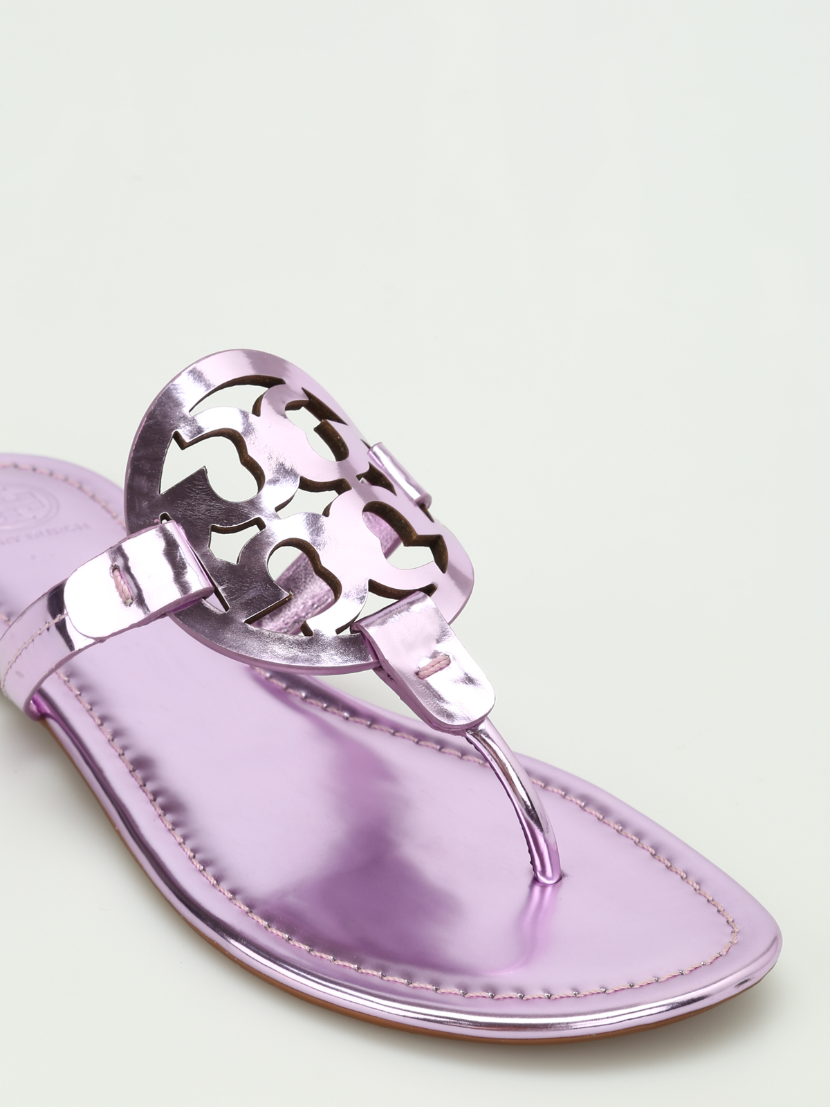 tory burch patent leather flip flops