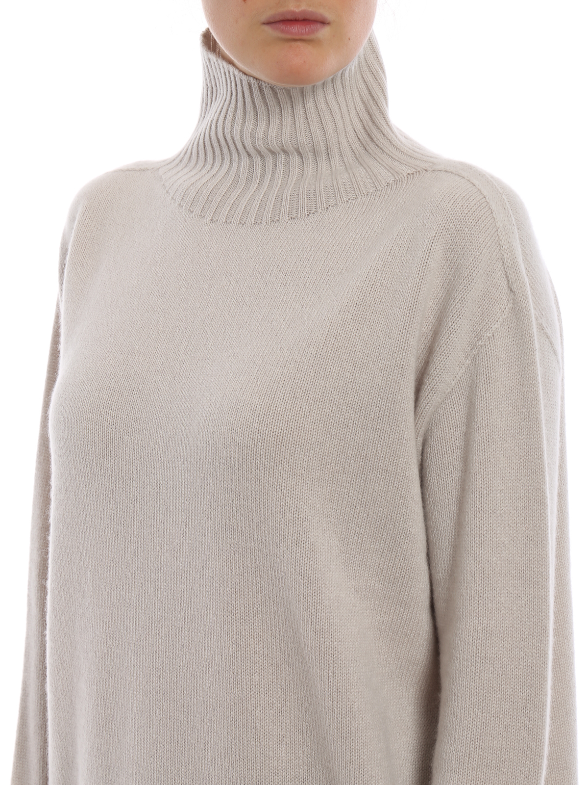 max mara turtleneck