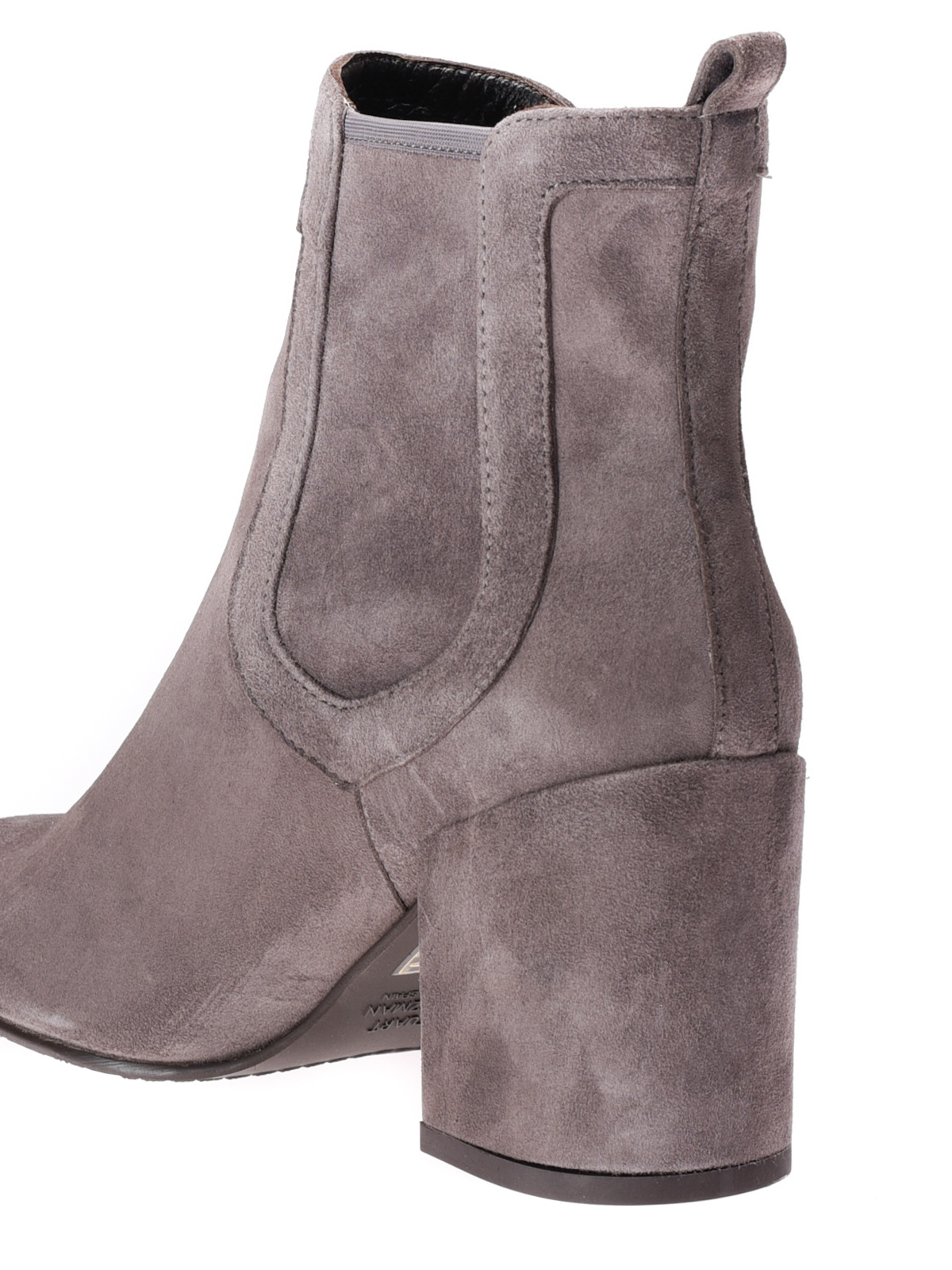 pull on suede ankle boots