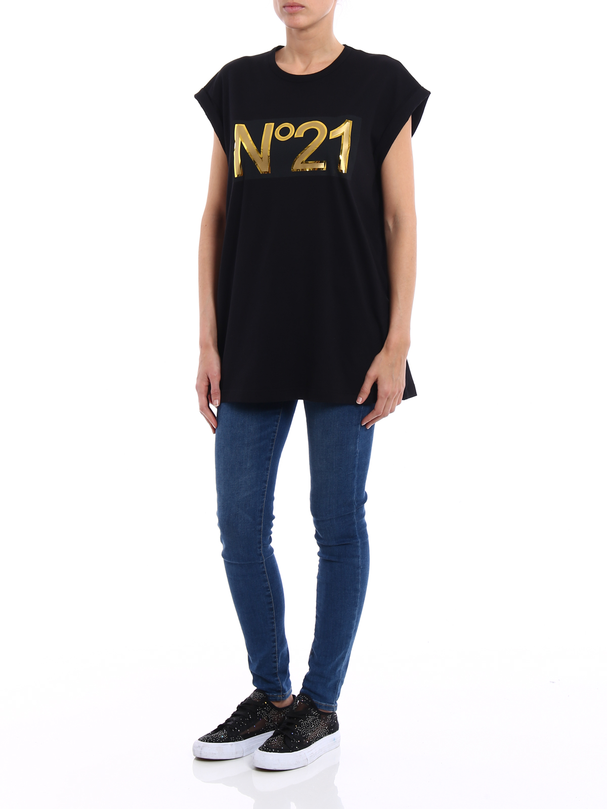 T-shirts N°21 - Rubberized gold tone logo T-shirt - F02141579000