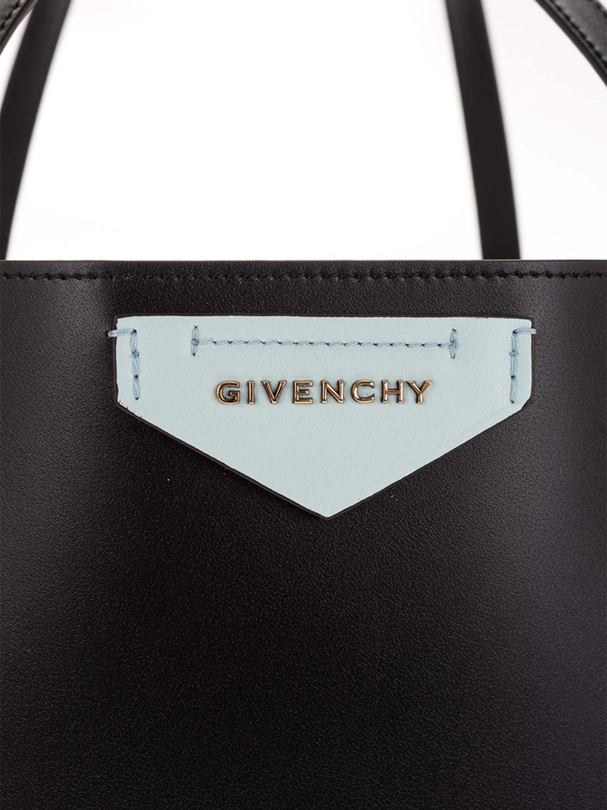Attent Normaal gesproken cilinder Totes bags Givenchy - Neon logo-print tote bag in black - BB50GDB10J001
