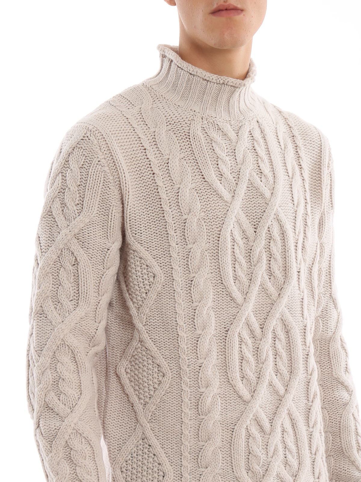 cable wool sweater