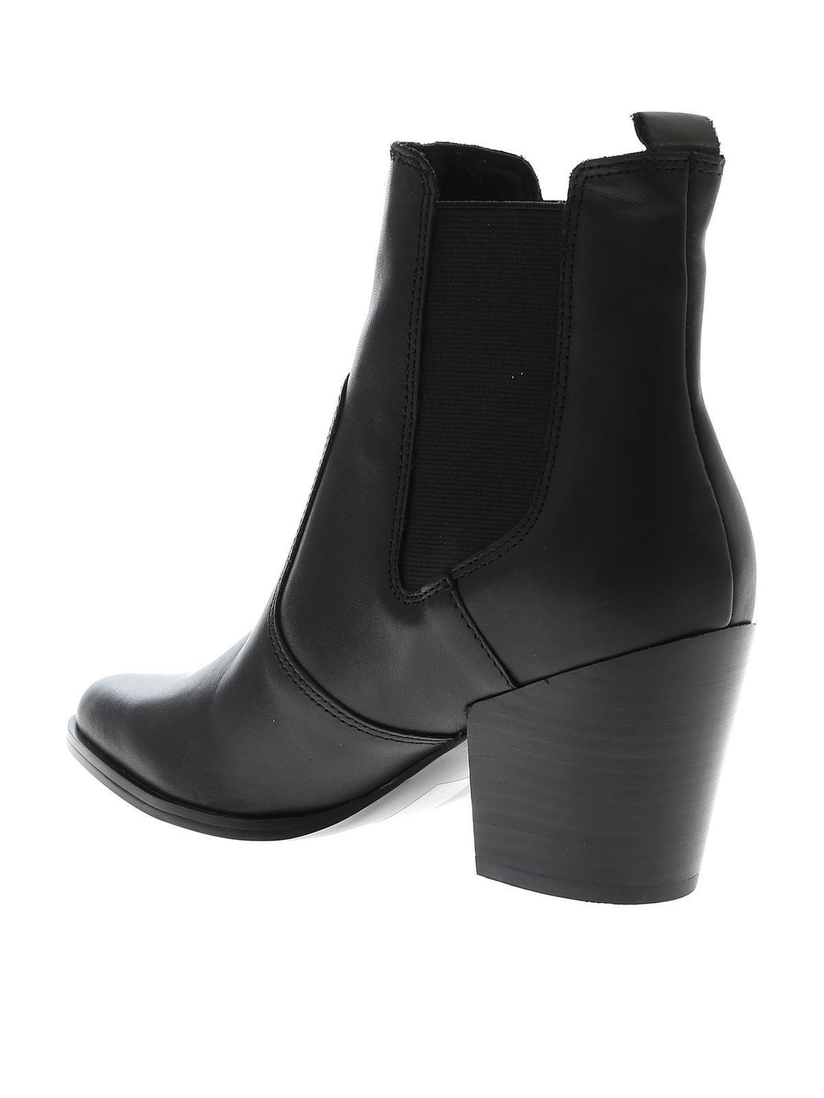 steve madden patricia boots