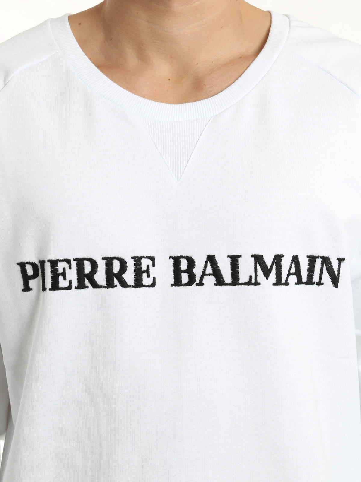 Fortære foretrække Strømcelle Sweatshirts & Sweaters Pierre Balmain - Crew neck sweater with logo -  HP6380S1380
