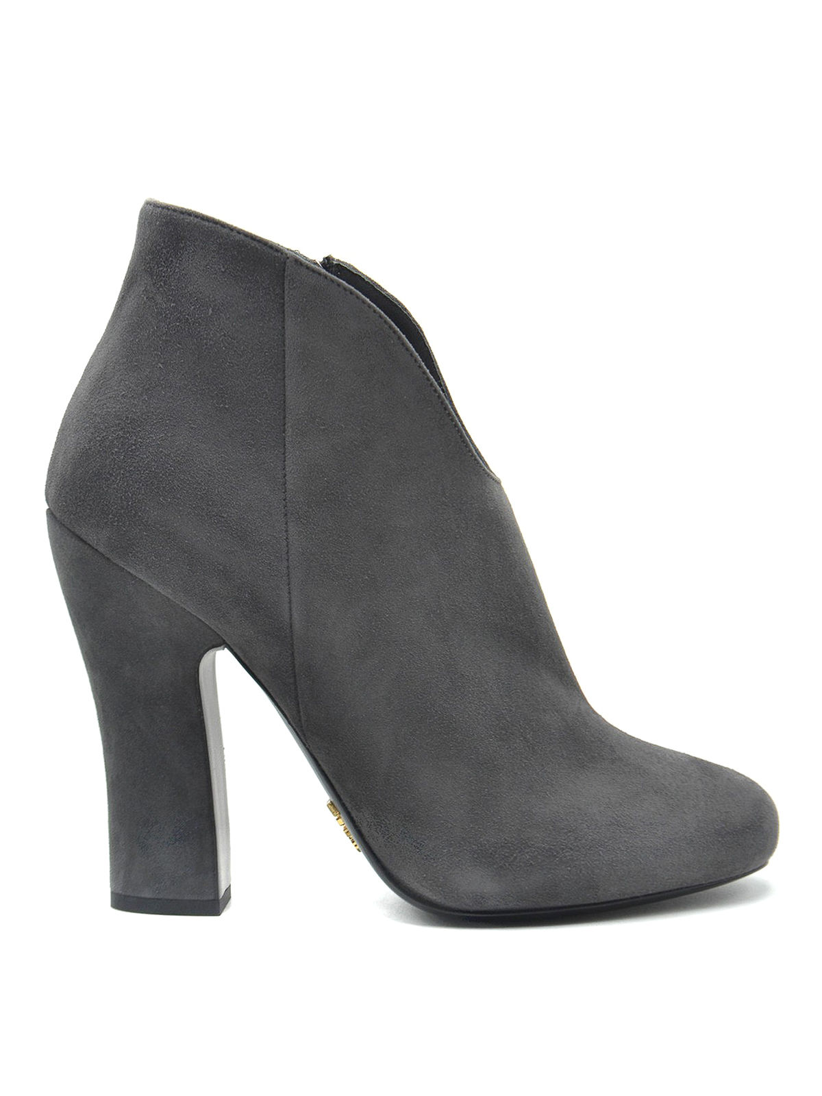 suede ankle boots round toe