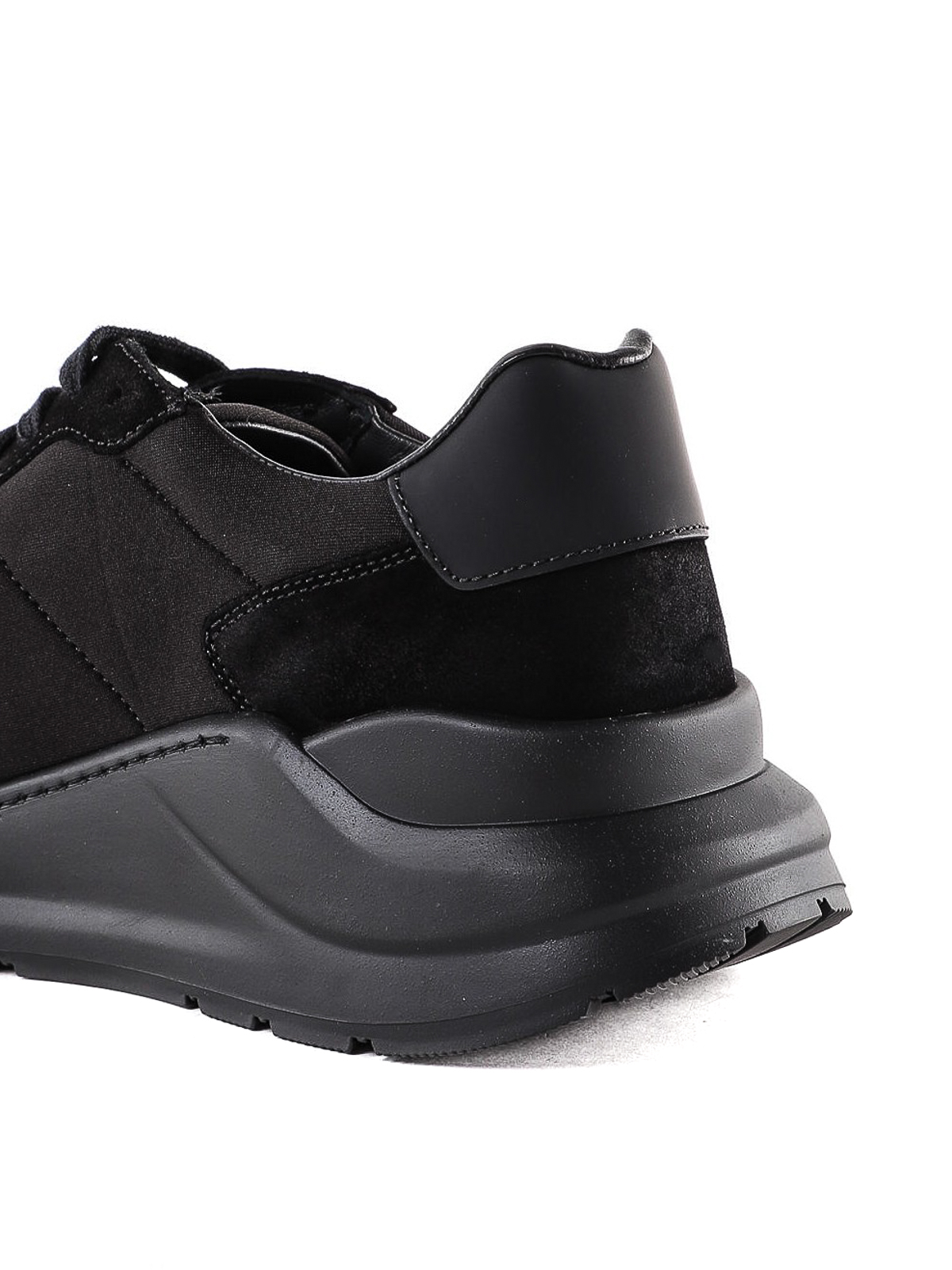 Trainers Burberry - Regis black sneakers - 4078715 | Shop online at iKRIX