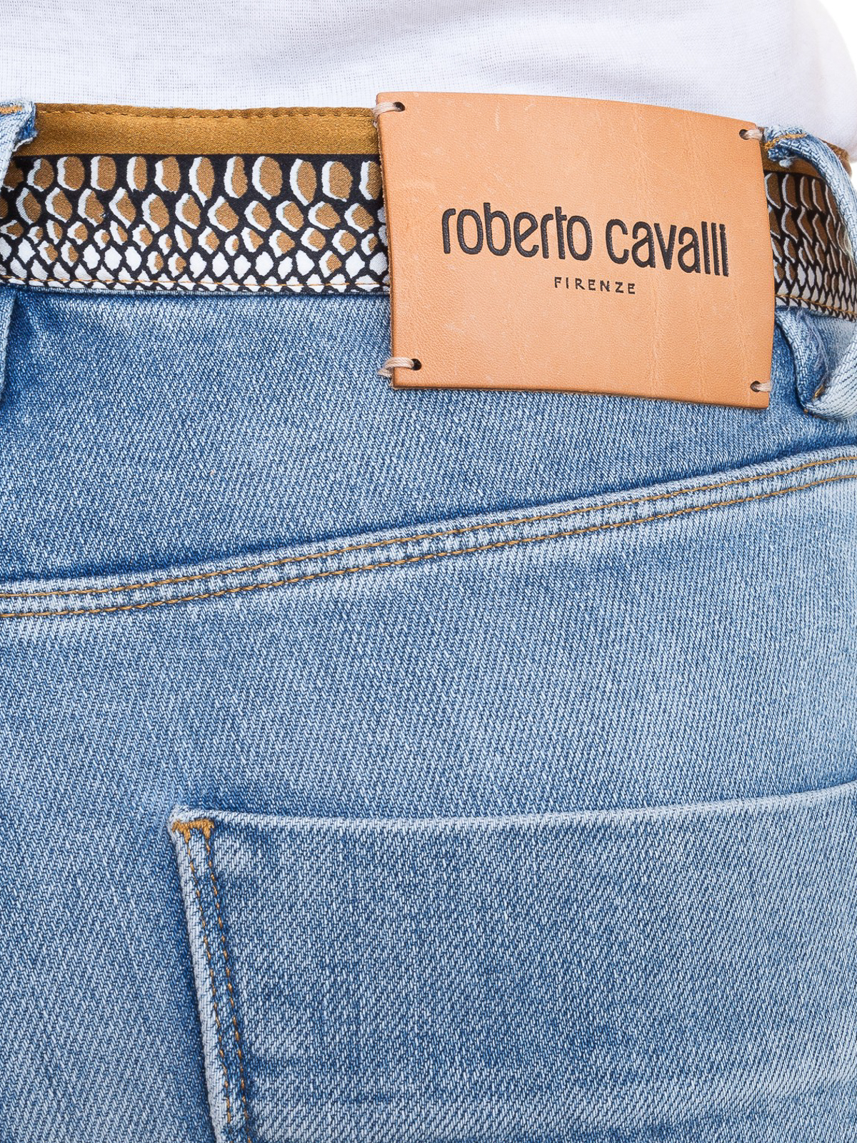 Roberto Cavalli Snakeskin Pants -7 For Sale on 1stDibs | roberto cavalli  pants, roberto cavalli snake pants, vintage roberto cavalli top