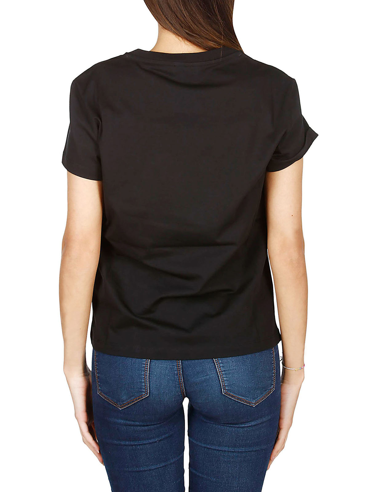 slim fit black tee