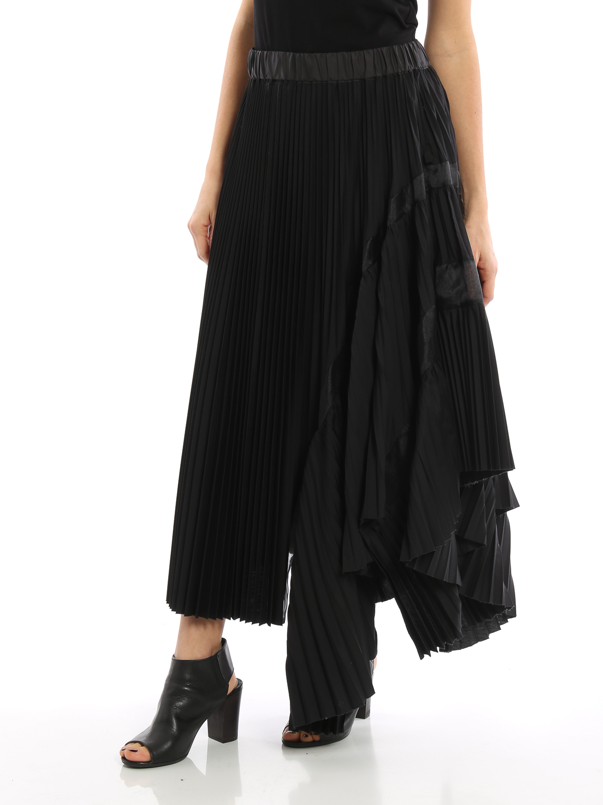 Knee length skirts & Midi Sacai - Asymmetric pleated skirt - 1702967001