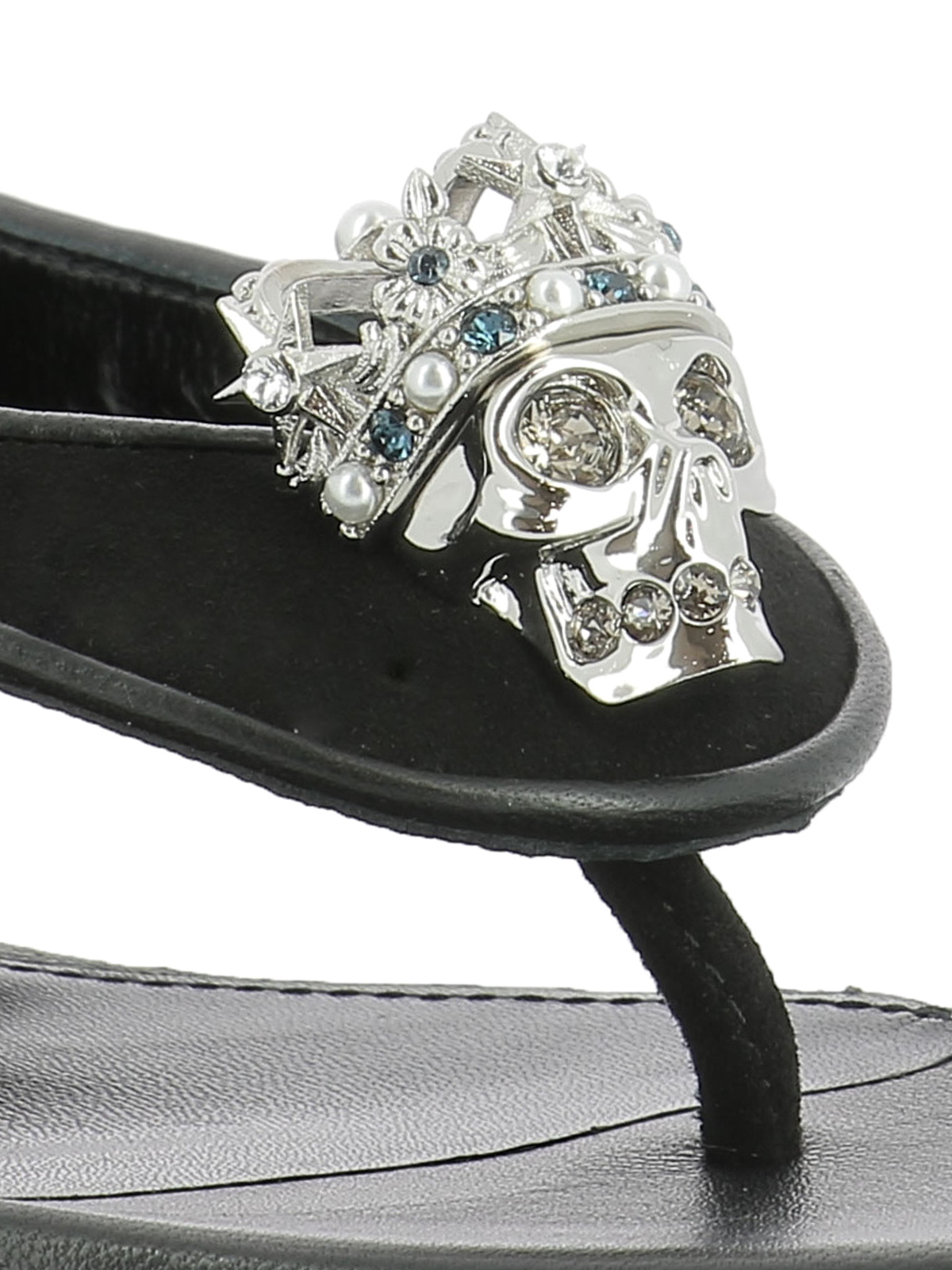 alexander mcqueen skull flip flops