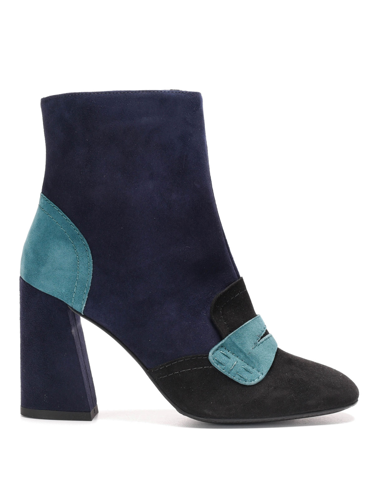 stuart weitzman gardiner block heel ankle bootie