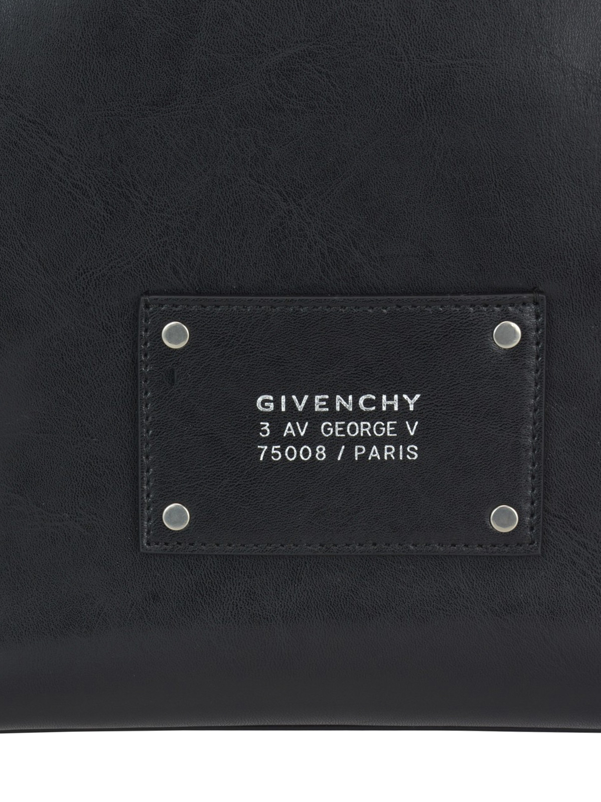 Givenchy - Tag leather cross body bag 