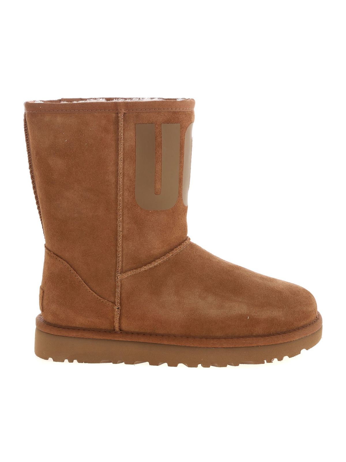 UGG SHORT LOGO CLASSIC ANKLE BOOTS IN BROWN