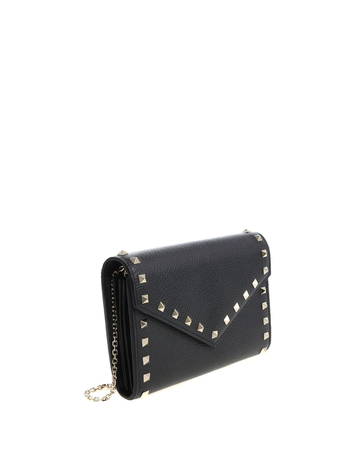 studded clutch