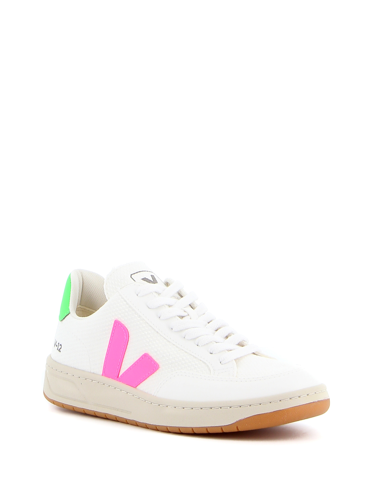 veja trainers v12