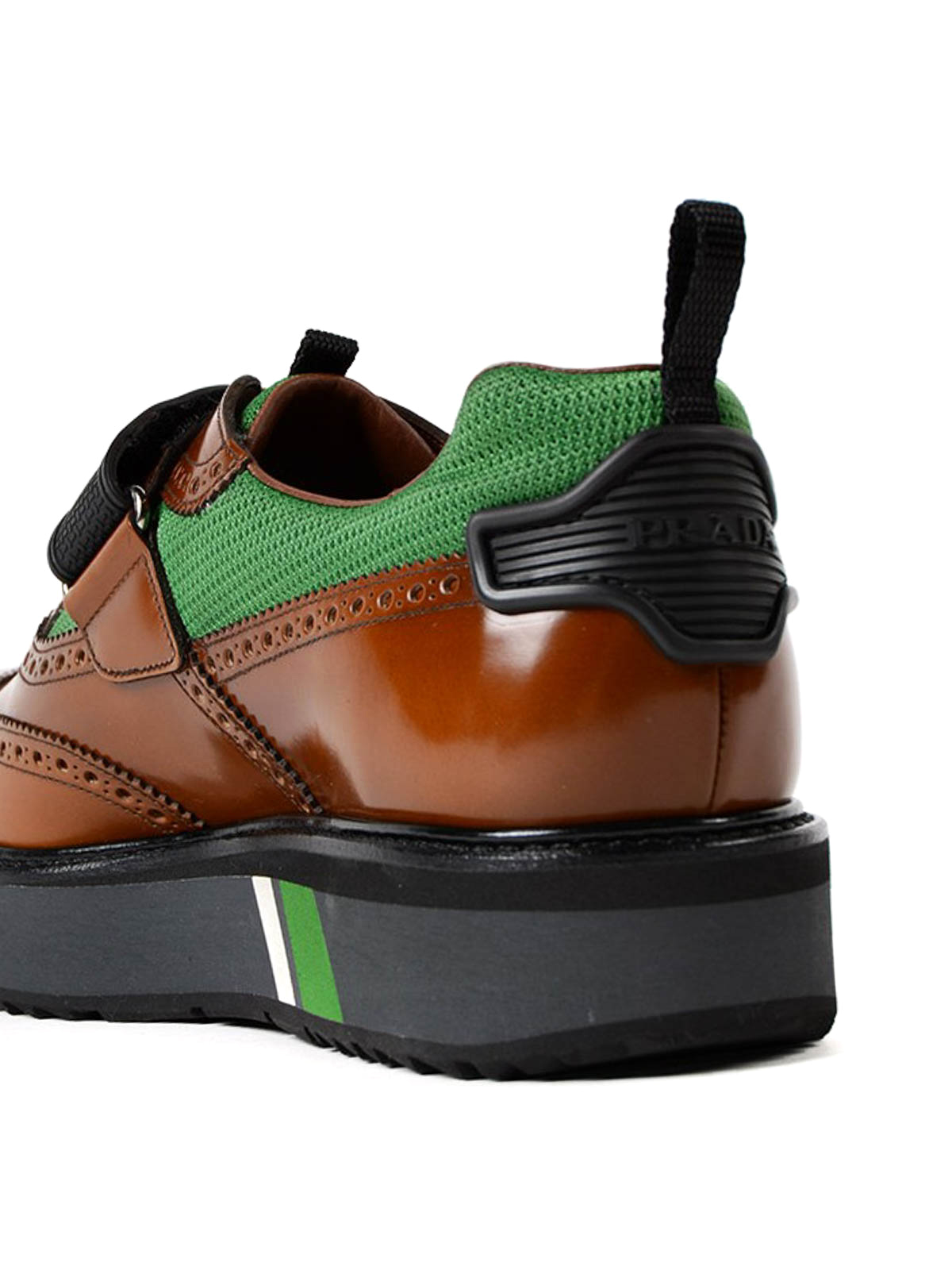Praten spier Kudde Loafers & Slippers Prada - Velcro strap bicolour Oxford shoes -  2EG234X011EFTZA4