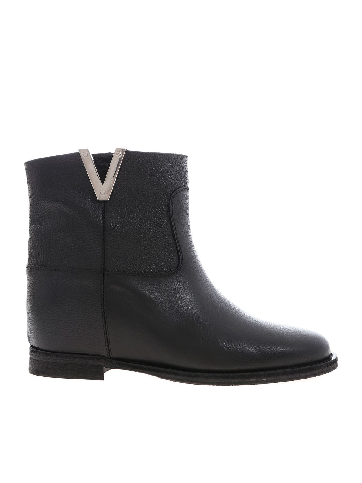 boots Via Roma 15 V ankle boots in black hammered 2576NERO