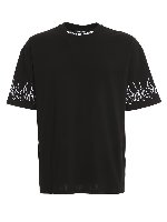 T-shirt con fiamme ricamate