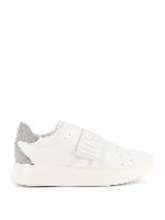 Sneakers con cinturino logato