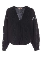 Blusa con pizzo nera
