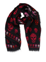 Foulard con bordi sfrangiati