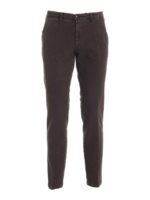 Pantalone con taschino frontale marrone