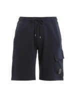 Bermuda in cotone dettaglio lente