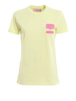 T-shirt con patch logo in gomma