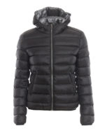 Piumino nero con cappuccio