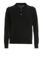 Polo in filato di lana nera