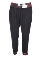 Pantaloni sportivi con dettagli mimetici neri