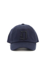 Cappellino con logo D