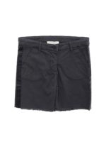 Shorts grigio con profili sfrangiati